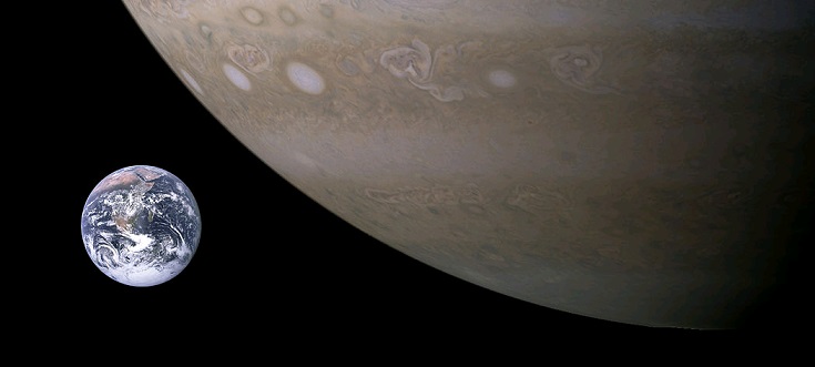 Jupiter and Earth　木星と地球